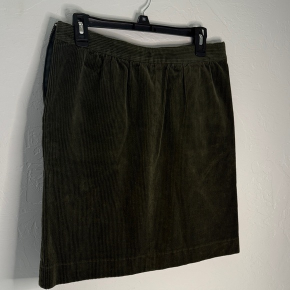 Brooks Brothers Dark Green Corduroy Mini Skirt - Picture 5 of 7